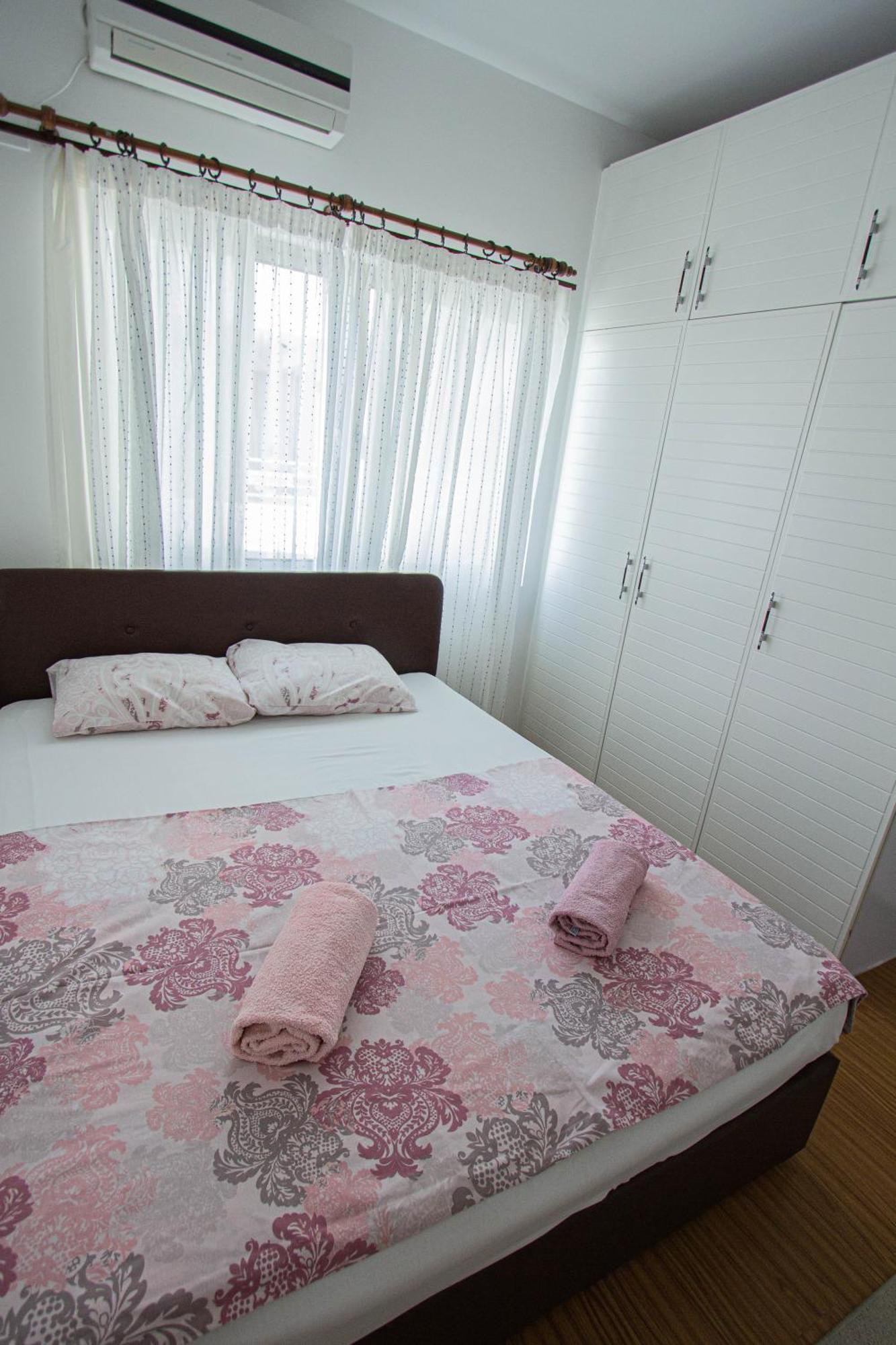 Rix Palm Apartment